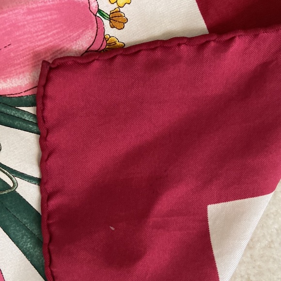 Gucci Silk Scarf - Picture 3 of 11